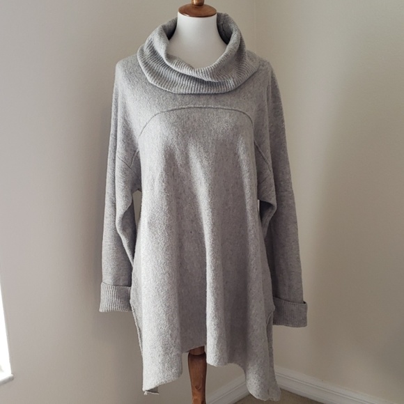 Rachel Zoe Tops - Rachel Zoe 2x cowl tunic NWOT